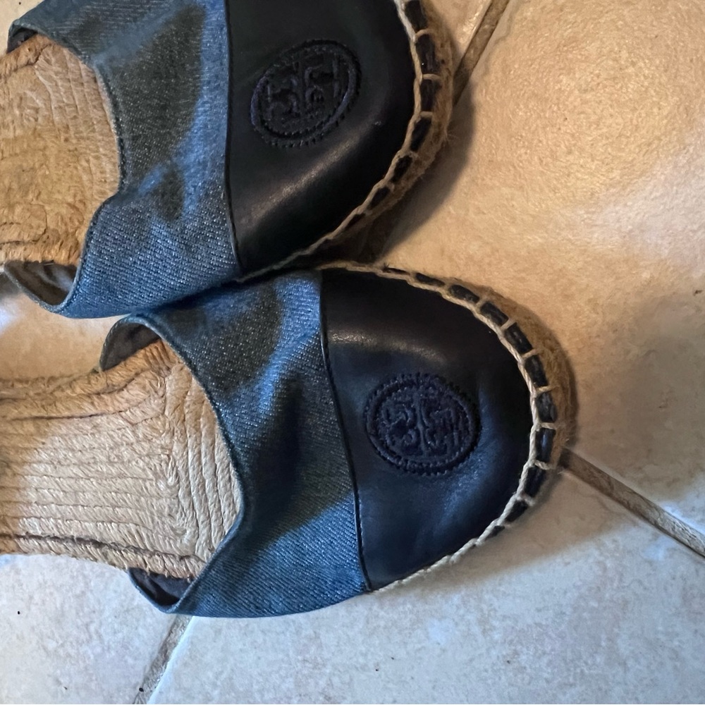 Tory Burch denim and blue leather flat   Espadrilles with ankle strap